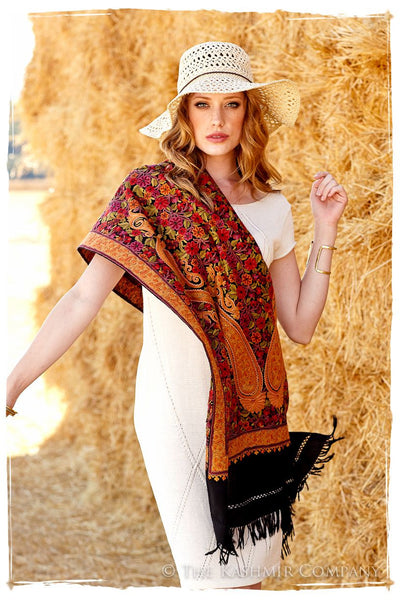 Jardin de Hera Paisley Antiquaires Shawl