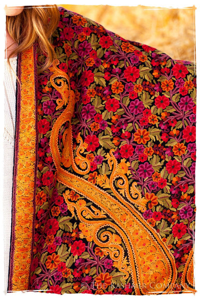 Jardin de Hera Paisley Antiquaires Shawl