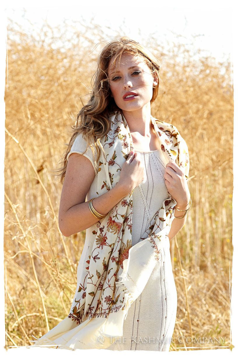 Jardin Gold Antoinette Ivory Shawl