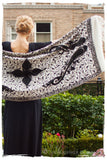 Soirée en Noir et Blanc Royale Paisley Shawl