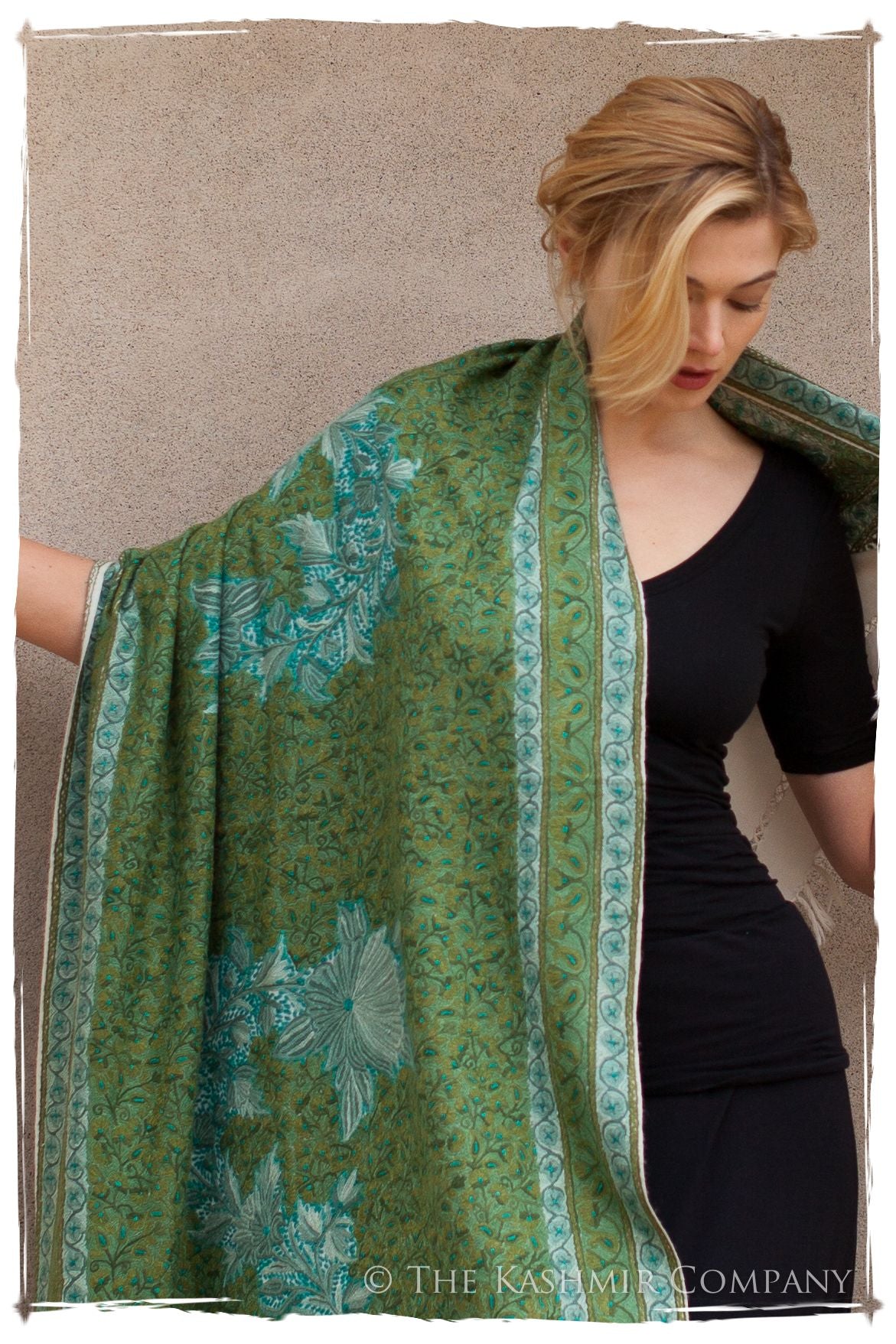 Jardin d'émeraudes Paisley Antiquaires Shawl