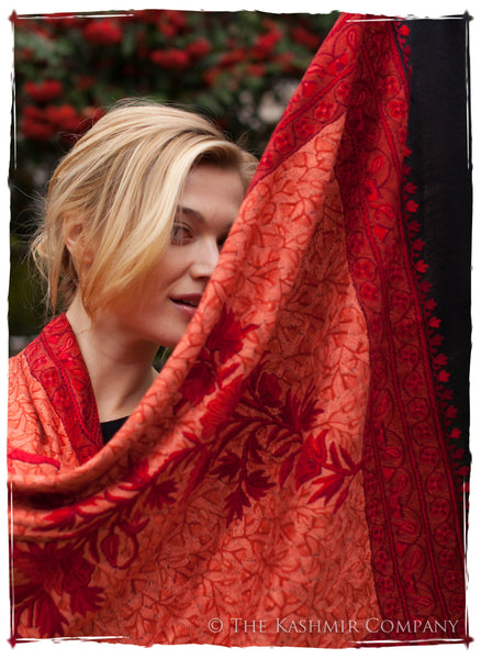 Jardin de Rouge Paisley Antiquaires Shawl