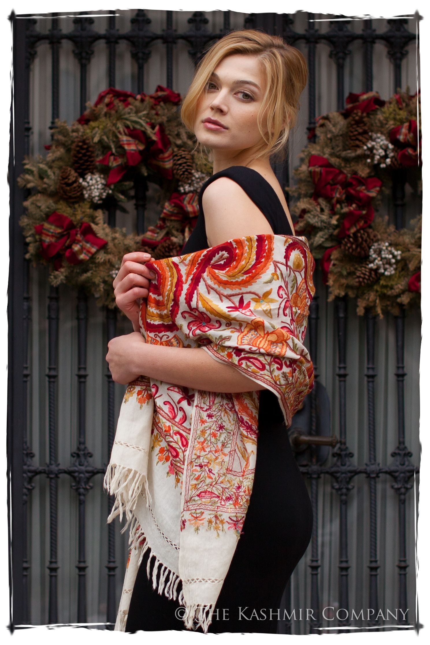 Jardin des Papillons Orient Renoirs Shawl