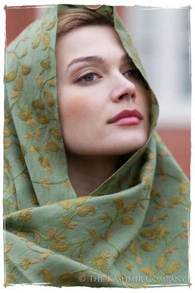 Jardin des Rois Secret Garden Shawl