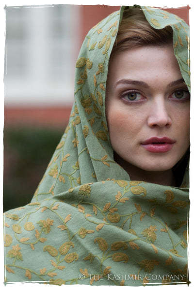 Jardin des Rois Secret Garden Shawl