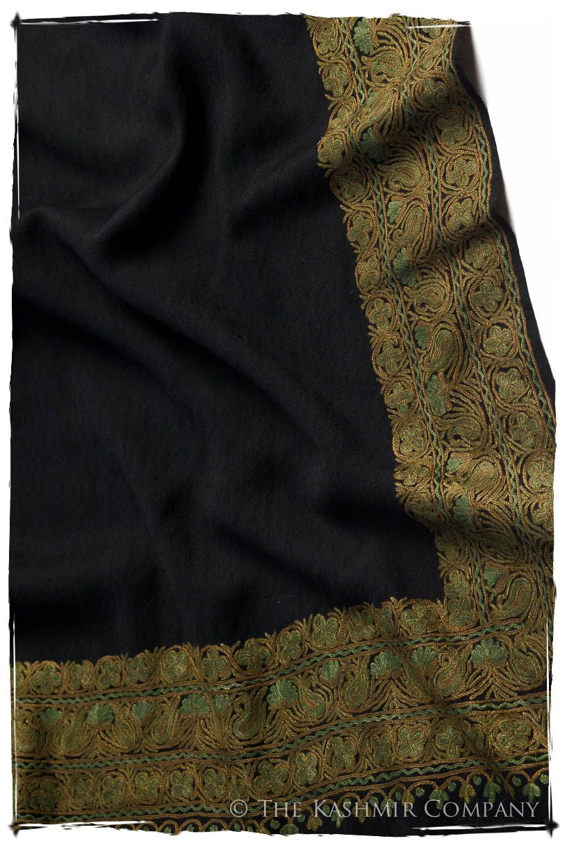 Trois Frontière Ivy Royale Mascarade Shawl
