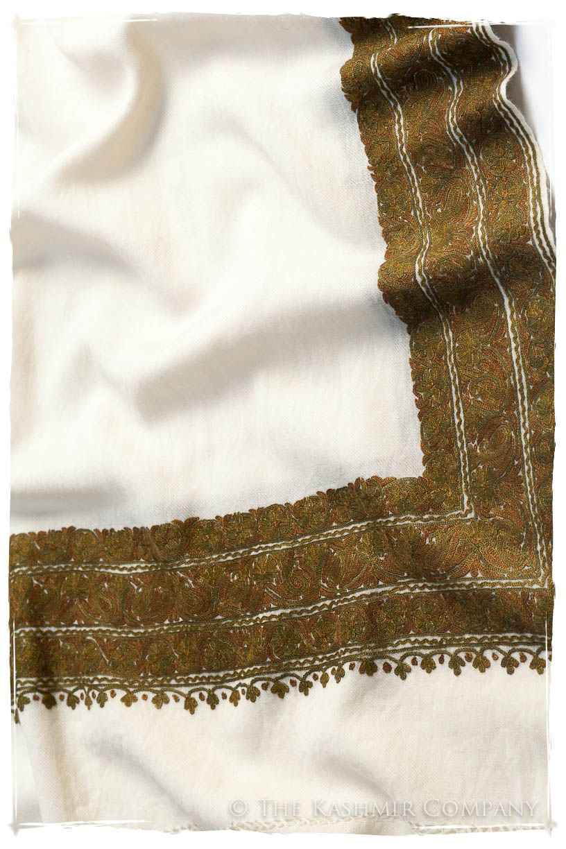 Trois Frontière Henna Ivoire Mascarade Shawl