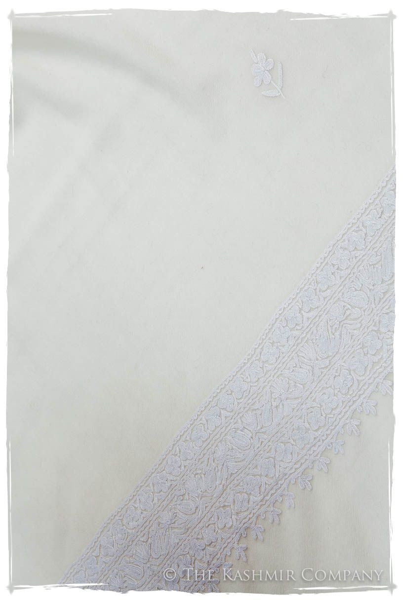 Blanc Trois Frontières Ivoire Jardin Gift Shawl