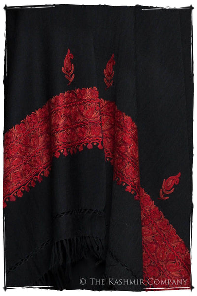 Rouge Ruby Trois Frontières Noir Gift Shawl