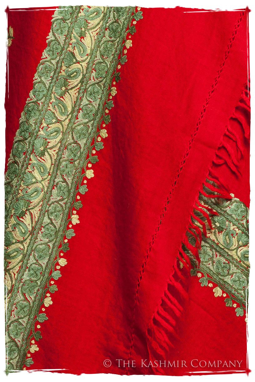 Aurora Rouge Trois Frontières Gift Shawl