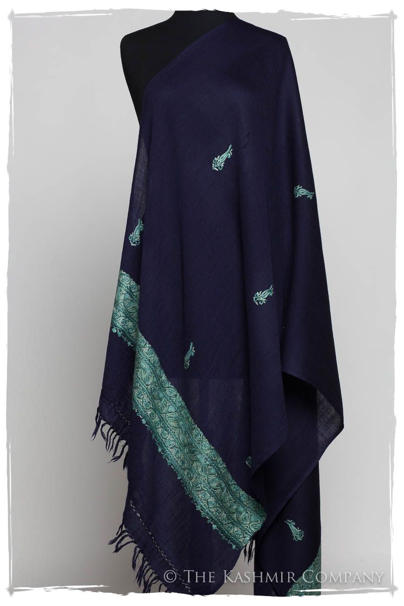 Rivière Trois Frontières Bleu Gift Shawl