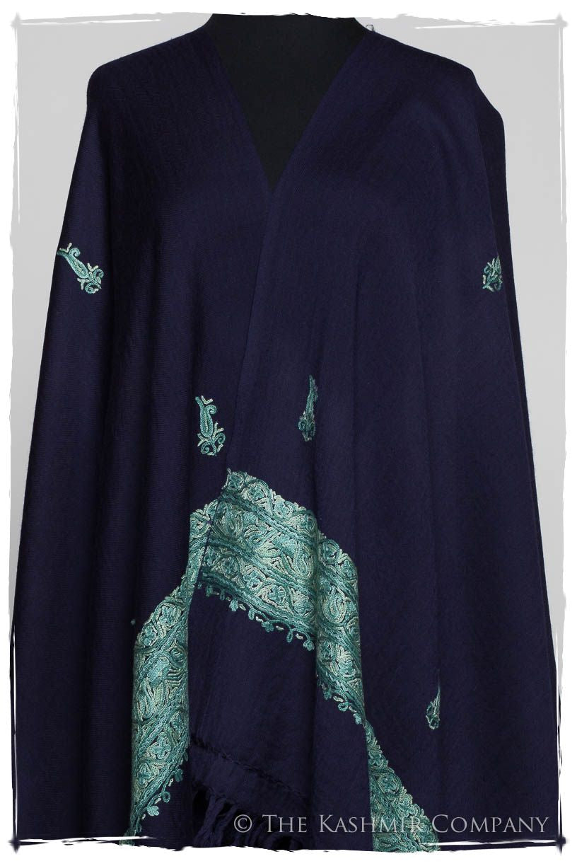 Rivière Trois Frontières Bleu Gift Shawl