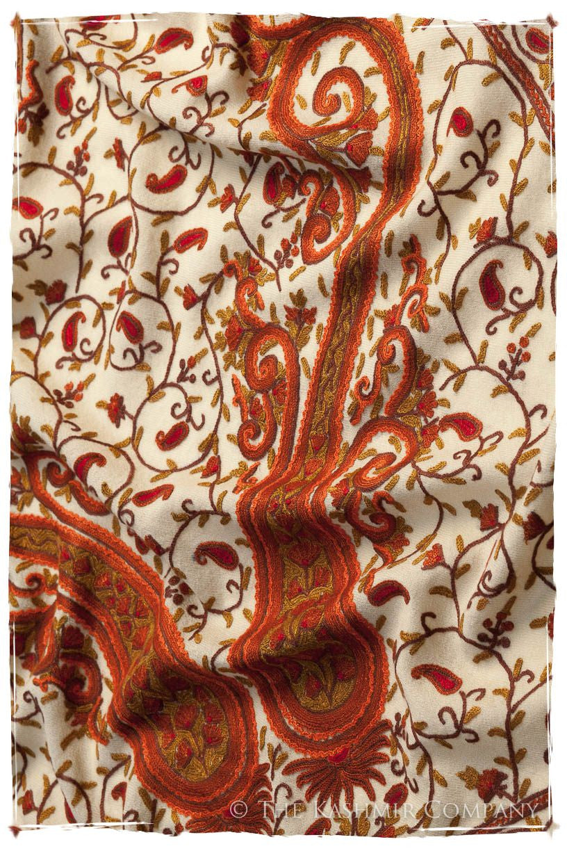 Champagne de Rouge Royale Paisley Shawl