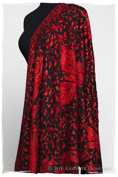 Palais Rouge Royale Paisley Shawl