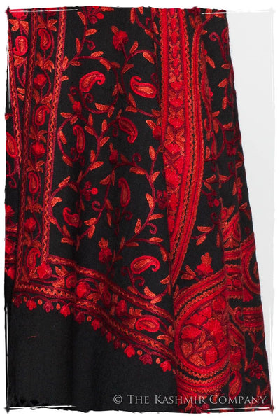 Palais Rouge Royale Paisley Shawl