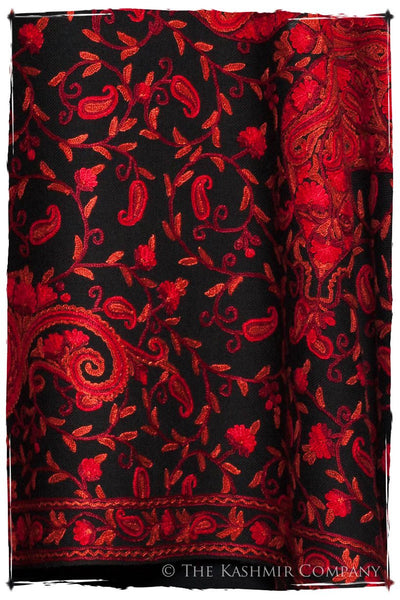 Palais Rouge Royale Paisley Shawl