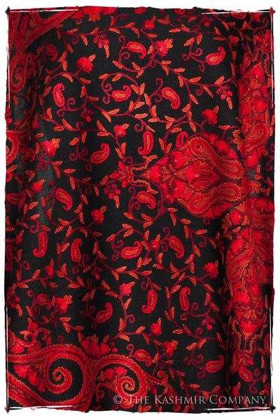 Palais Rouge Royale Paisley Shawl