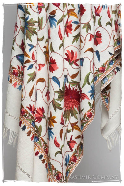 Jardin de Fontainebleau Notre Dame Shawl