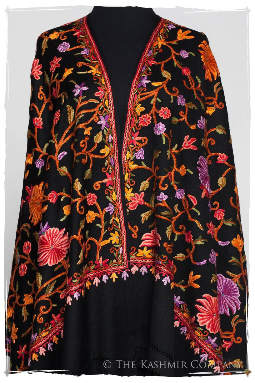 Jardin de Oeillet Notre Dame Noir Shawl