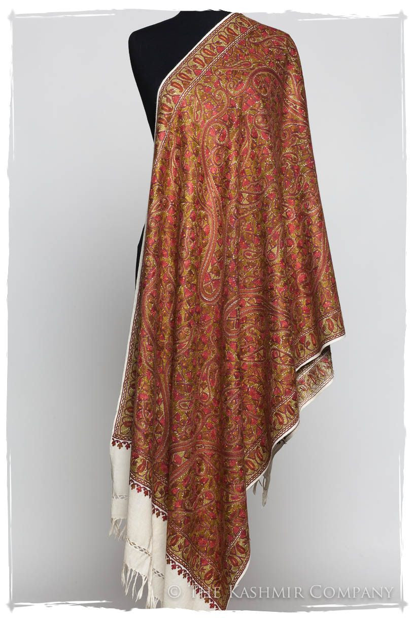 Bijoux Dans le Trésor Paisley Antiquaires Shawl
