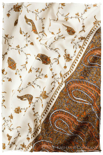 Amour de Deneuve Orient Paisley Shawl