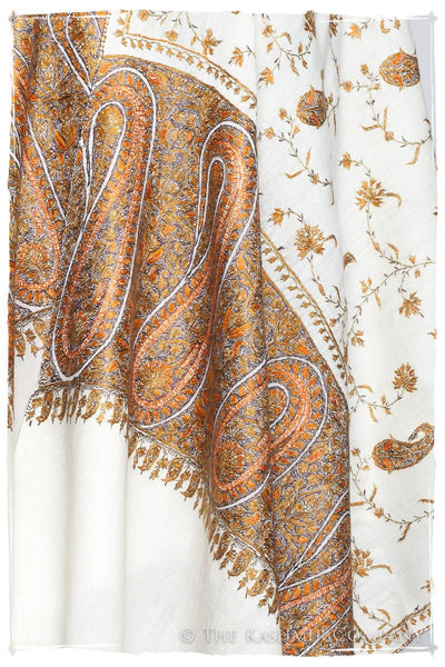 Amour de Deneuve Orient Paisley Shawl