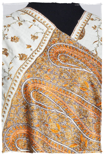 Amour de Deneuve Orient Paisley Shawl