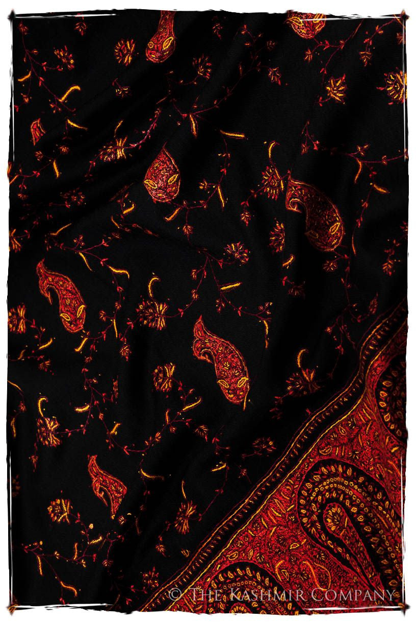 L'amour de Joséphine Orient Paisley Shawl