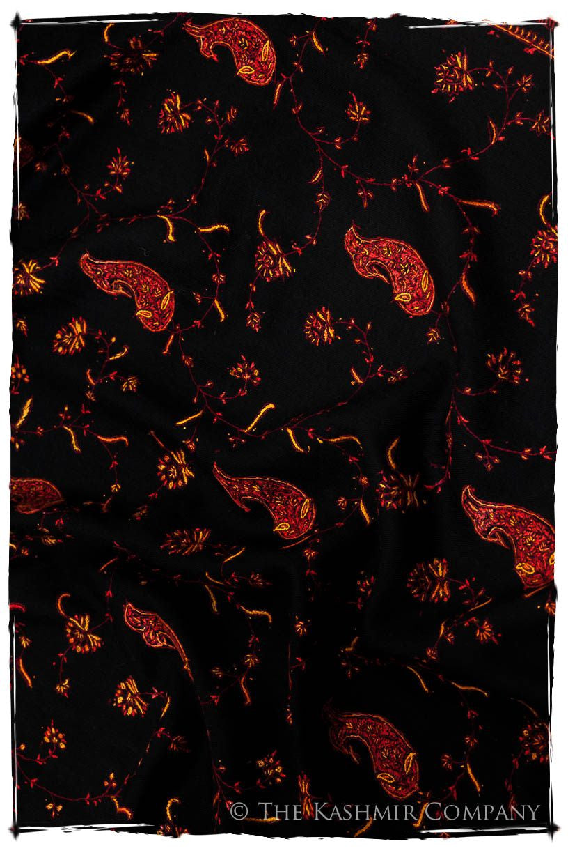 L'amour de Joséphine Orient Paisley Shawl