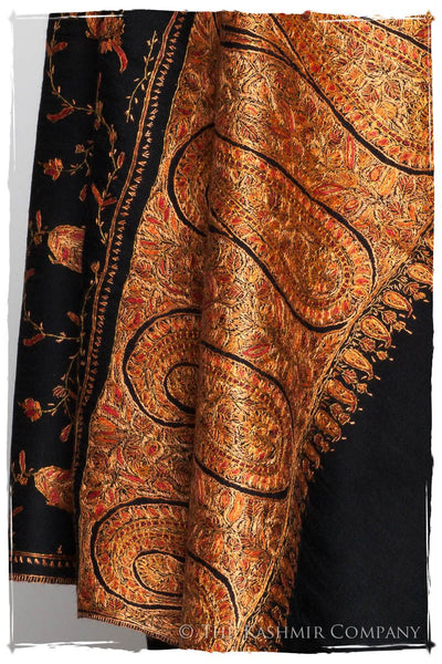 L'amour pour Laetitia Orient Paisley Shawl