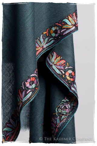 Frontière Jardin Midnight L'amour Soft Cashmere Shawl