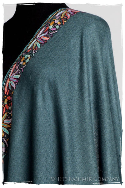 Frontière Jardin Midnight L'amour Soft Cashmere Shawl