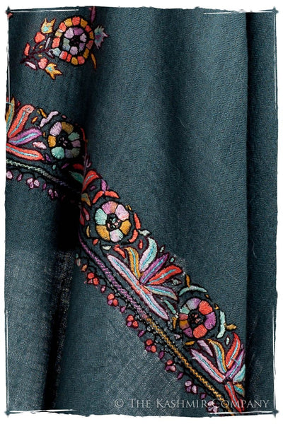 Frontière Jardin Midnight L'amour Soft Cashmere Shawl