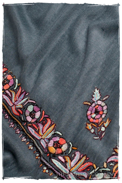 Frontière Jardin Midnight L'amour Soft Cashmere Shawl