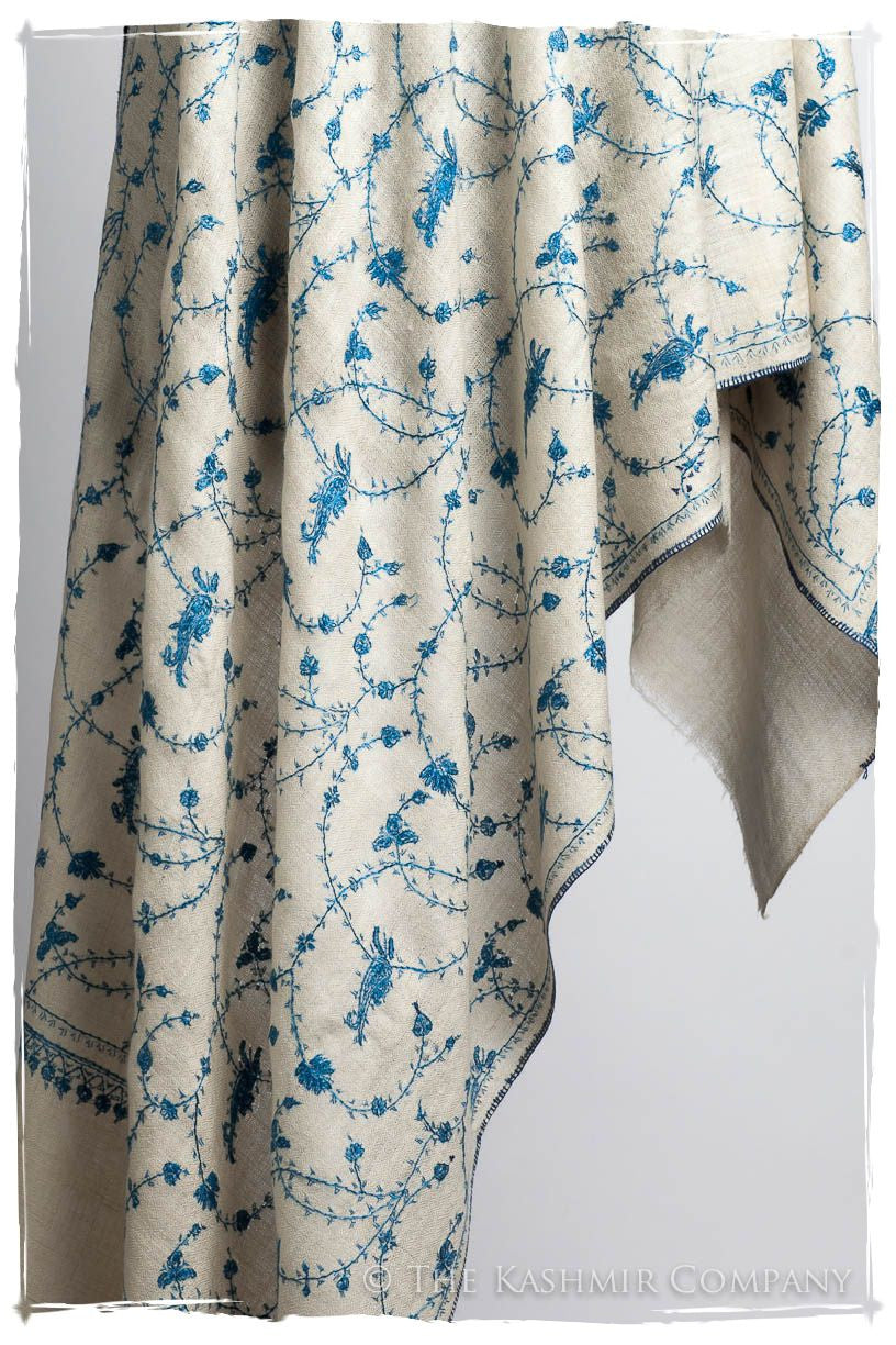 Sapphire Bleu Bijou Paisley L'amour Soft Cashmere Scarf/Shawl