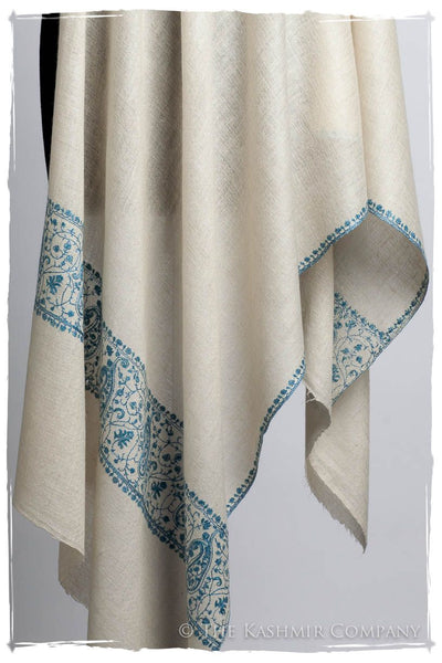 Frontière d'Paisley Sapphire L'amour Soft Cashmere Scarf/Shawl