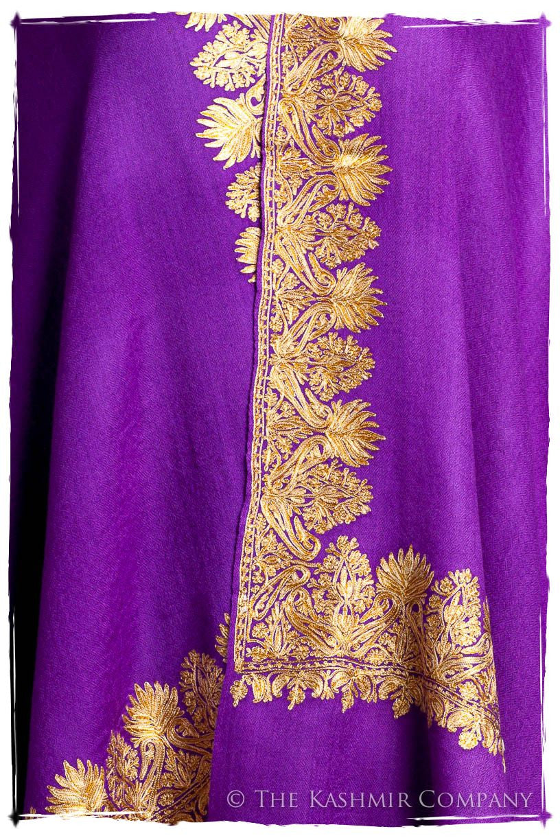 The Sophistiqué Oro Lilac Duex Amour Frontière Shawl