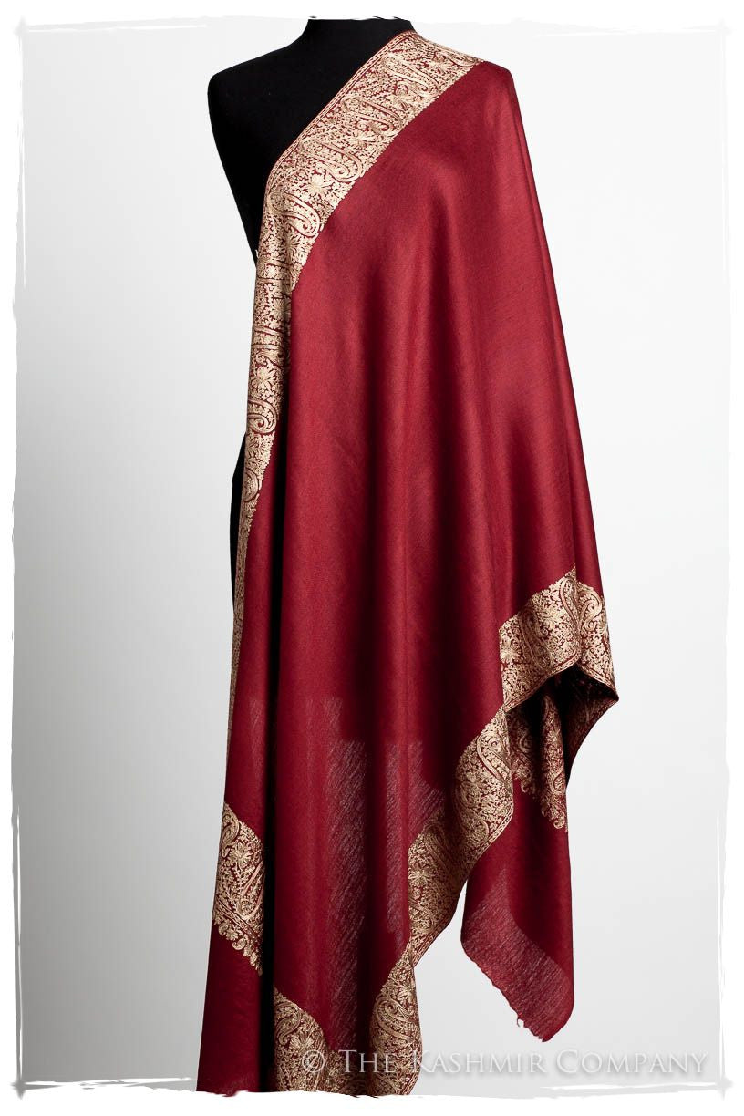 The Sophistiqué Bordeaux Paisley Frontière Shawl