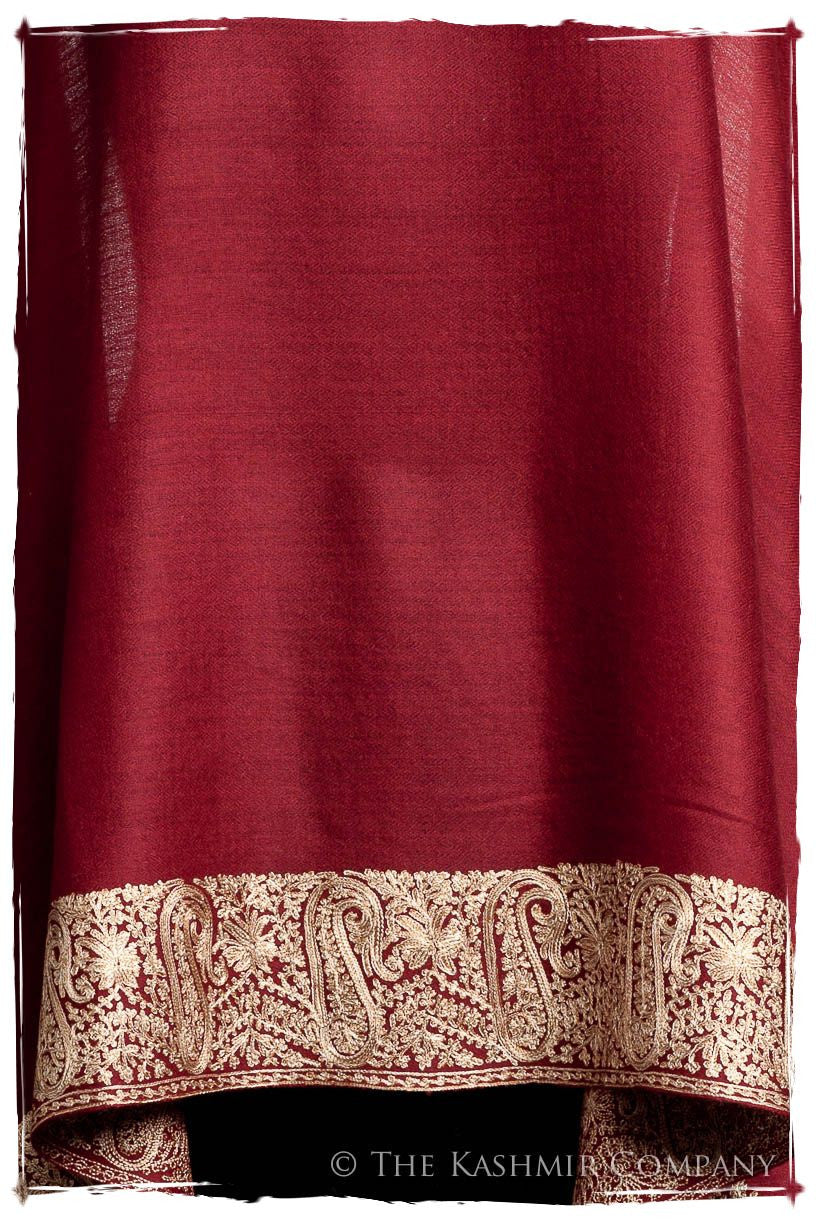 The Sophistiqué Bordeaux Paisley Frontière Shawl
