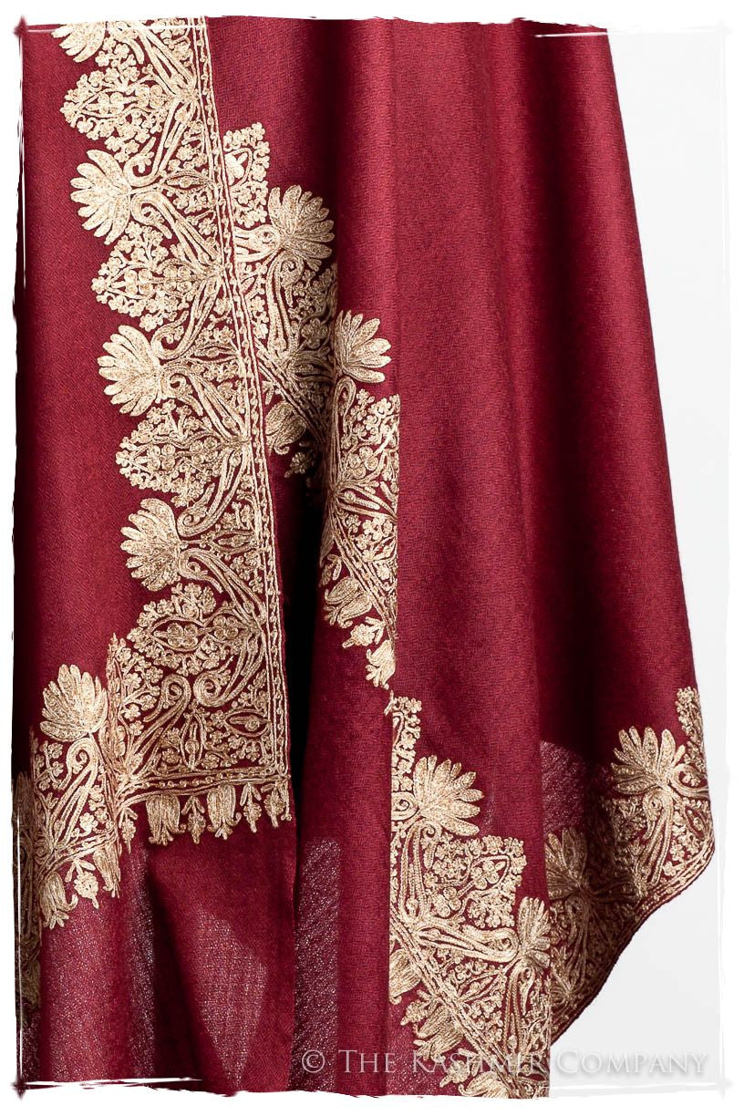 The Sophistiqué Bordeaux Deux Amour Frontière Shawl