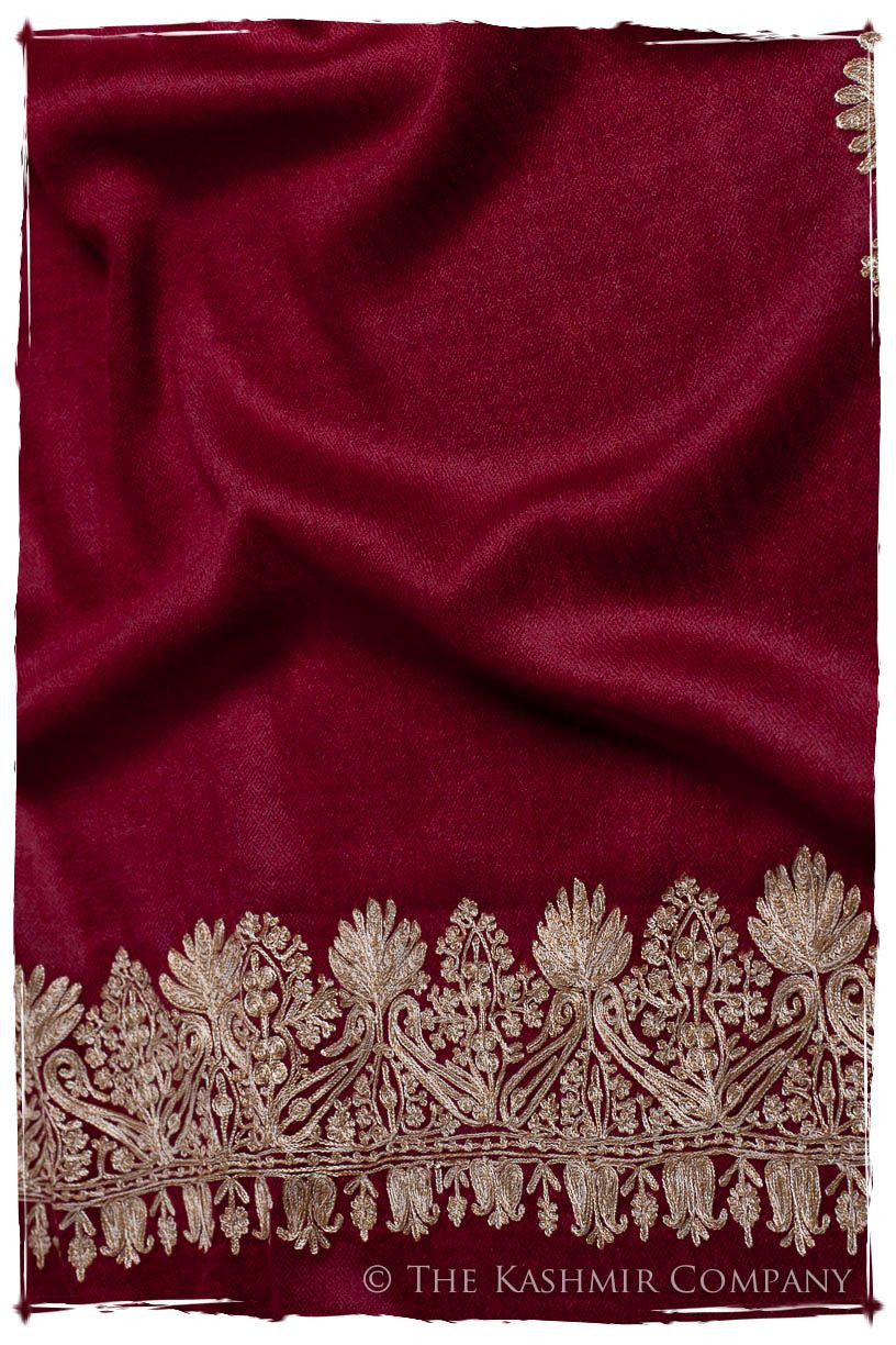 The Sophistiqué Bordeaux Deux Amour Frontière Shawl