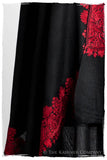 The Sophistiqué Rouge Deux Amour Frontière Shawl