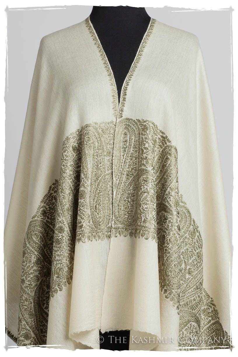The Sophistiqué Ivoire Vignoble Empress Paisley Shawl