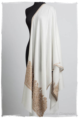 The Sophistiqué Oro Reine Ivoire Paisley Shawl