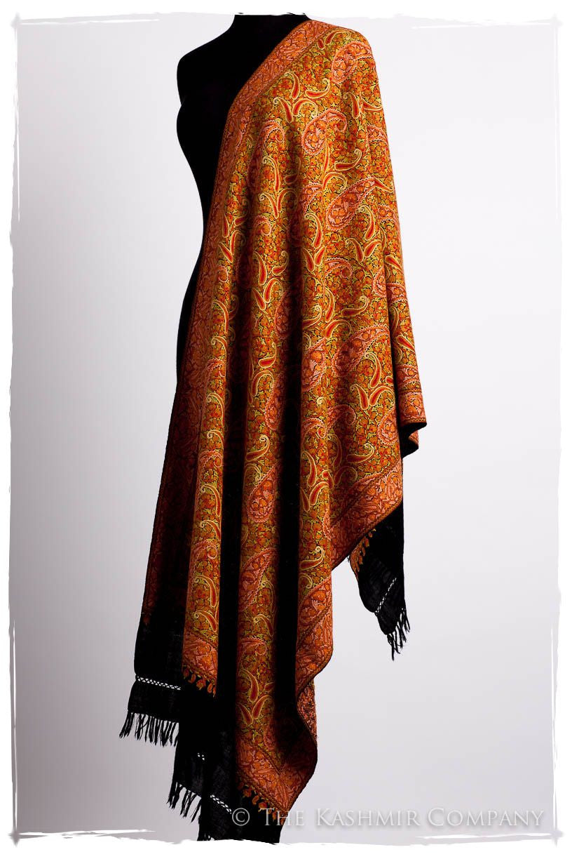 Trésor Céleste Paisley Antiquaires Shawl