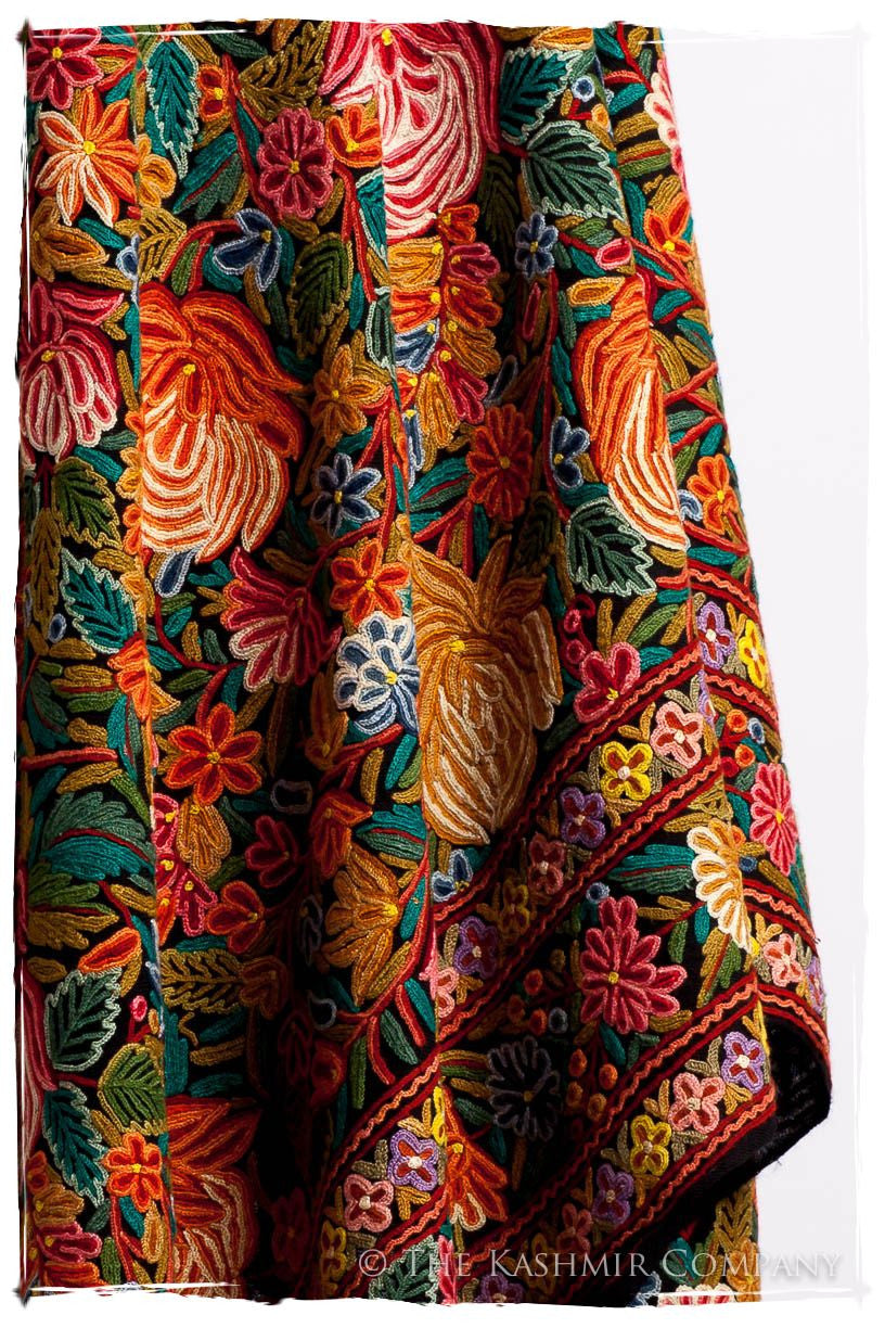 Roseraie de Paris Antiquaires Shawl