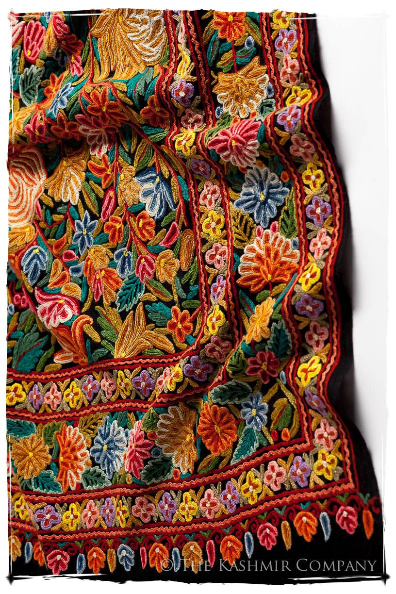 Roseraie de Paris Antiquaires Shawl
