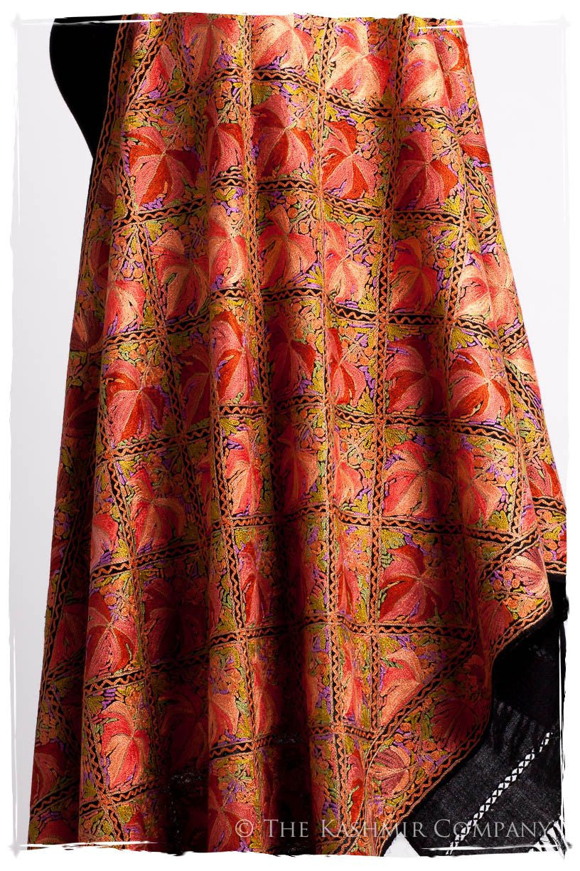 Palais de Saumon Lilas Antiquaires Shawl
