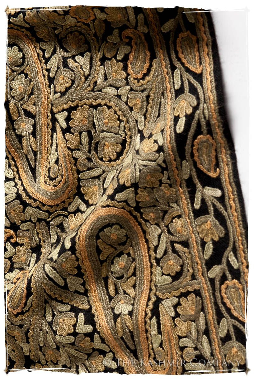 Oasis Moss Paisley Antiquaires Shawl