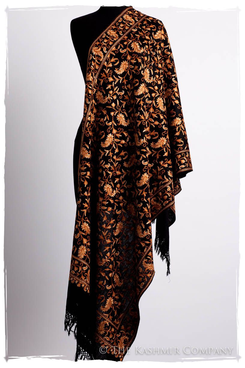 Nuances de Brun Paisley Secret Garden Shawl